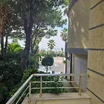 Main Seaview Durres *