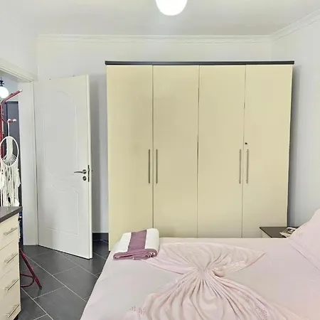 Main Seaview Durres Daire Golem (Tirana)