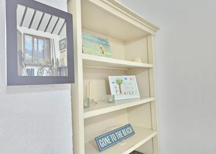 Main Seaview Durres * ゴーレム