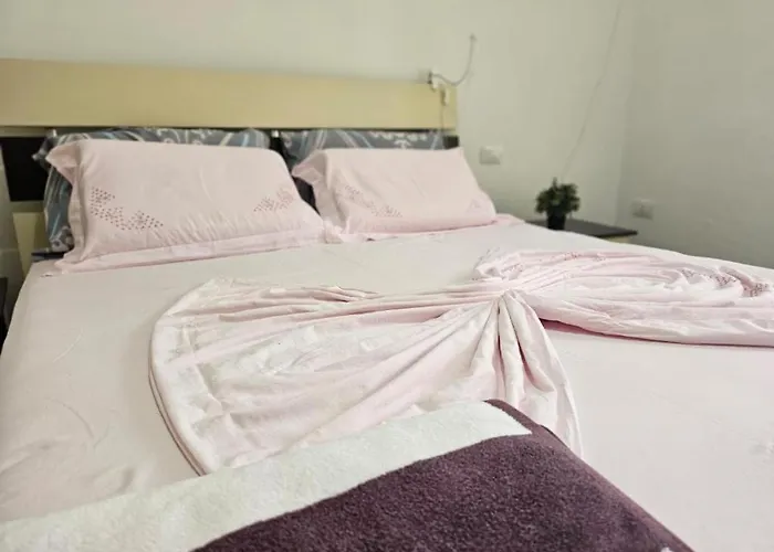 アパート Main Seaview Durres *